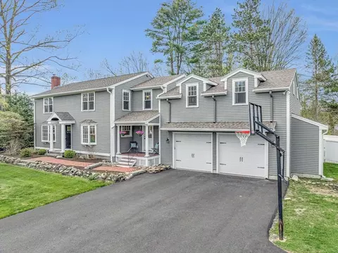 21 Minuteman Rd, Acton, MA 01720