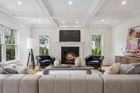 52 Lasalle Rd, Needham, MA 02494 photo 3