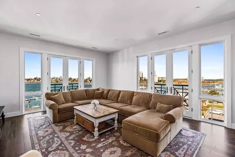 Living - 10 Shipyard Dr #405, Hingham, MA 02043 photo 1 of 2