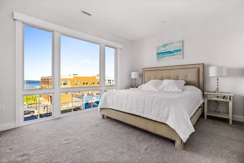 Bedroom - 10 Shipyard Dr #405, Hingham, MA 02043 photo 1 of 3