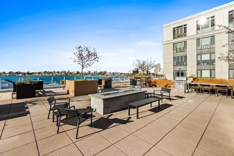 View/Area - 10 Shipyard Dr #405, Hingham, MA 02043 photo 1 of 4