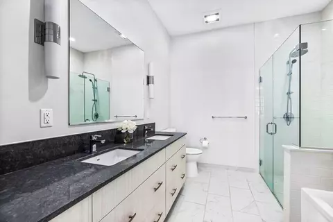 Bath - 10 Shipyard Dr #405, Hingham, MA 02043 photo 2 of 3