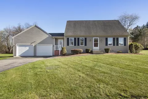 3 Ingrid Dr, Blackstone, MA 01504