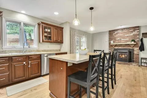 4 Houghton Rd, Sutton, MA 01590 photo 7