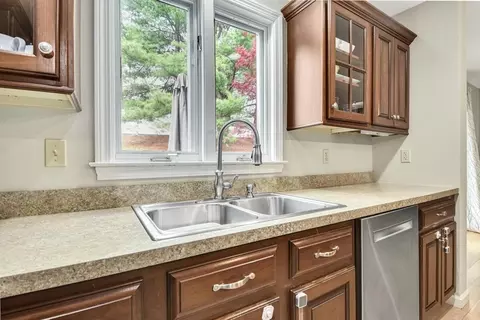 4 Houghton Rd, Sutton, MA 01590 photo 8