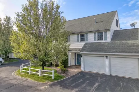 1218 Matthew Woods Dr #1218, Braintree, MA 02184