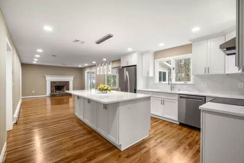 Kitchen - 20 Pine St, Dover, MA 02030 photo 2 of 3