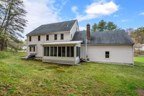 Exterior - 20 Pine St, Dover, MA 02030 photo 7 of 8