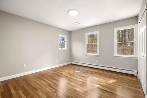 Bedroom - 20 Pine St, Dover, MA 02030 photo 4 of 5