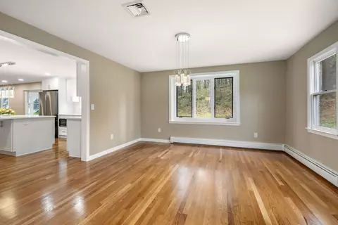 Living - 20 Pine St, Dover, MA 02030 photo 3 of 11