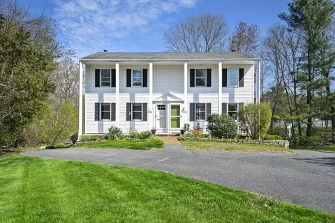 19 Crestwood Dr #19, Northborough, MA 01532
