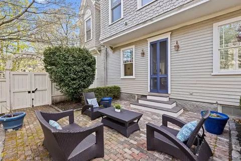 Exterior - 100 Main St, Hingham, MA 02043 photo 4 of 7