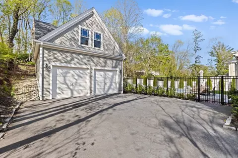 Exterior - 100 Main St, Hingham, MA 02043 photo 7 of 7