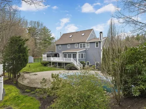 Exterior - 5 Kenneth Rd, Georgetown, MA 01833 photo 10 of 10