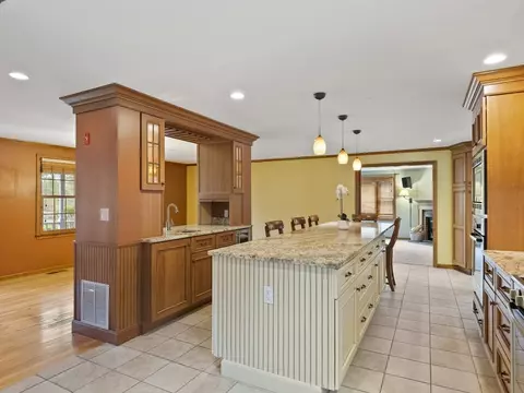 Kitchen - 5 Kenneth Rd, Georgetown, MA 01833 photo 4 of 4