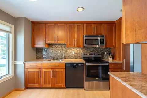 Kitchen - 37 Constitution Ln #2, Danvers, MA 01923 photo 1 of 3