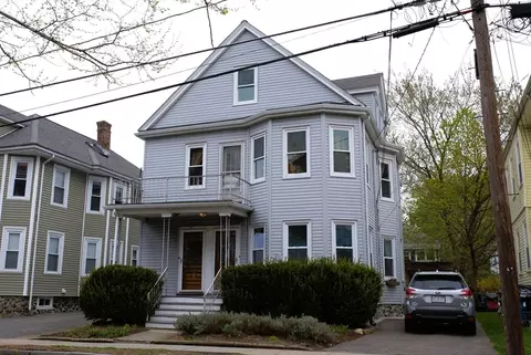 159 Beech St #1, Belmont, MA 02478