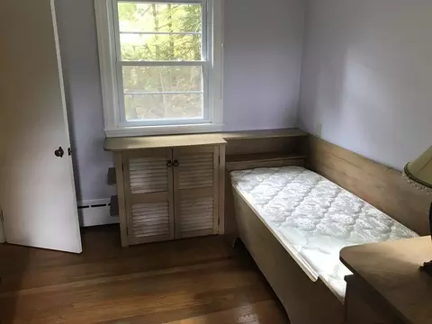 Bedroom - 229 Worcester-providence Tpke, Sutton, MA 01590 photo 4 of 5