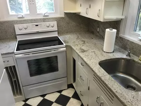 Kitchen - 229 Worcester-providence Tpke, Sutton, MA 01590 photo 2 of 3