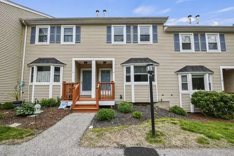 22 Charles St #4, Douglas, MA 01516