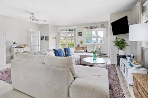 Living - 4 C St, Hull, MA 02045 photo 1 of 4