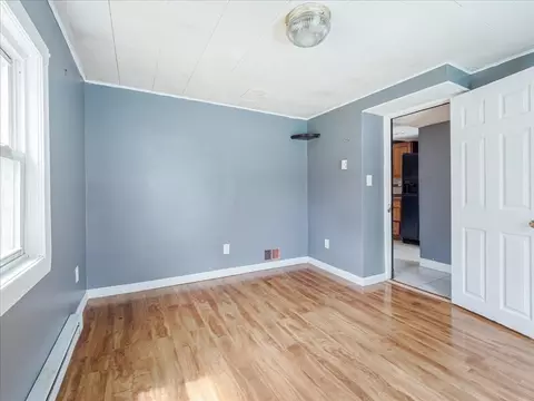 Bedroom - 10 E Shore Rd, Holbrook, MA 02343 photo 3 of 4
