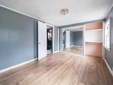 Bedroom - 10 E Shore Rd, Holbrook, MA 02343 photo 1 of 4