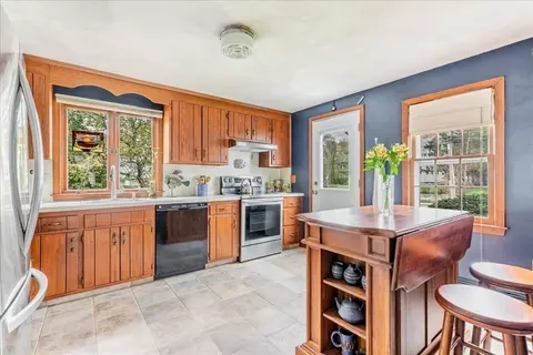 16 Mccarthy St, Franklin, MA 02038 photo 4