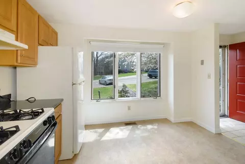 Kitchen - 6 Deer Path #2, Maynard, MA 01754 photo 1 of 3