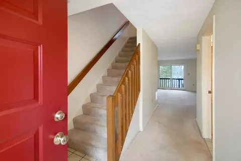 Entry Way - 6 Deer Path #2, Maynard, MA 01754 photo 1 of 3