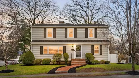 38 Albion Ave, Stoneham, MA 02180