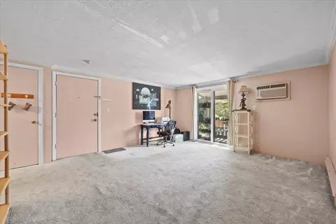 Living - 20 Erick Rd #18, Mansfield, MA 02048 photo 2 of 4