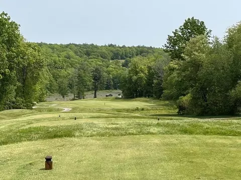 207 Putnam Hill Rd, Sutton, MA 01590 photo 9