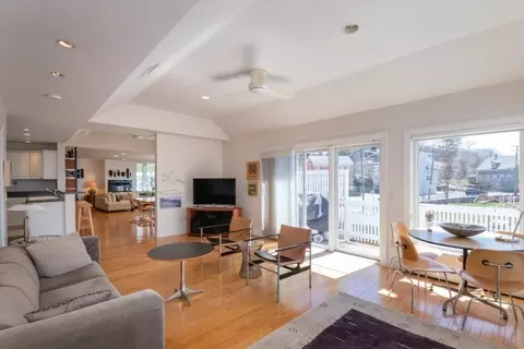69 E Main #2, Gloucester, MA 01930 photo 25