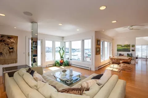 69 E Main #2, Gloucester, MA 01930 photo 15