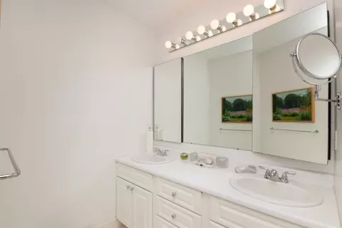 69 E Main #2, Gloucester, MA 01930 photo 37
