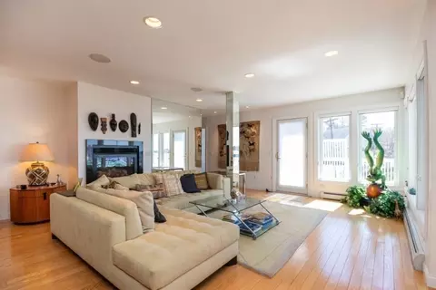 69 E Main #2, Gloucester, MA 01930 photo 14