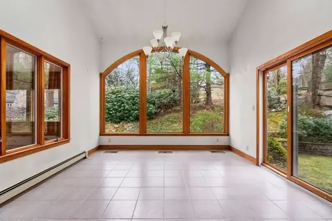 Living - 85 Hartford Ave S, Upton, MA 01568 photo 3 of 7