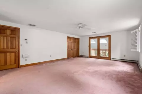 Bedroom - 85 Hartford Ave S, Upton, MA 01568 photo 2 of 4