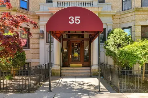 35 Queensberry St #1, Boston, MA 02215
