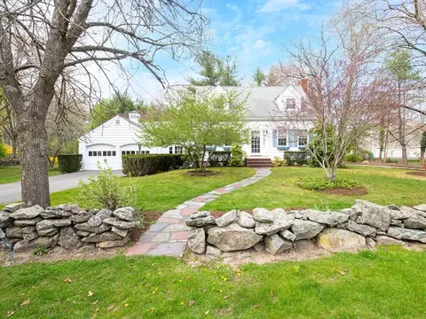 170 Fruit St, Mansfield, MA 02048