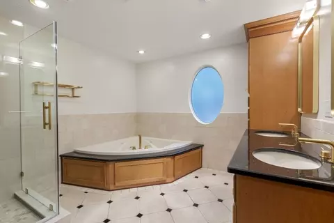 21 Bakers Hill Rd, Weston, MA 02493 photo 16