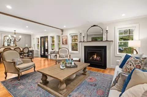 Living - 14 Forest Rd, Wakefield, MA 01880 photo 3 of 4