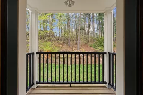 Exterior - 14 Forest Rd, Wakefield, MA 01880 photo 6 of 9
