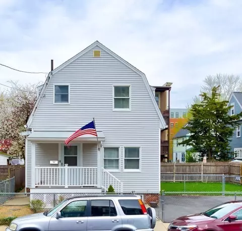 90 Alpine St, Somerville, MA 02144