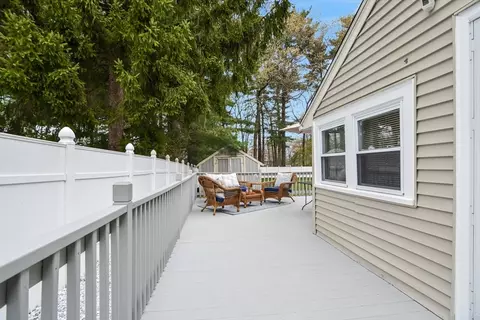 Exterior - 7 Ashdale, Canton, MA 02021 photo 6 of 9