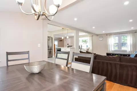 Dining - 7 Ashdale, Canton, MA 02021 photo 1 of 2