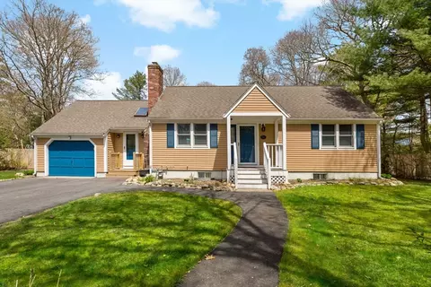 56 Brewster Rd, Mashpee, MA 02649 photo 2