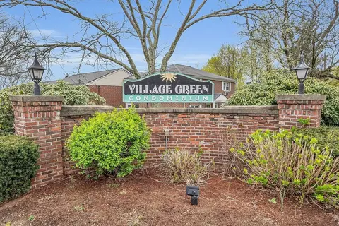 62 Kingston St #62, North Andover, MA 01845