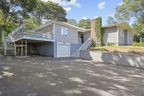 62 Route 6a, Sandwich, MA 02563